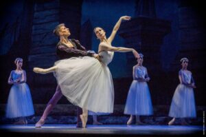 Con el ballet Giselle se inaugura la temporada 2024 del Teatro Argentino de La Plata